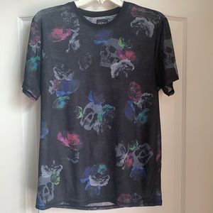 GUESS Wynns Floral-Skull Crew Tee
